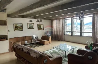 Casa com 3 quartos para alugar na Coronel João Leme, 399, Centro, Bragança Paulista
