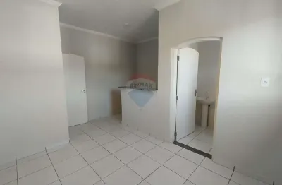 Kitnet / Stúdio para alugar no Jardim São Lourenço, Bragança Paulista 