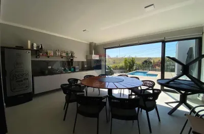 A casa dos seus sonhos no condomínio terras de santa cruz - bragança paulista sp.
