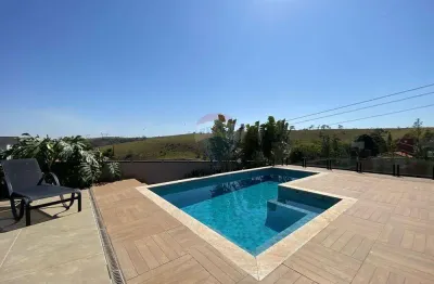 Casa térrea com 3 suites no Condomínio Terras de Santa Cruz - Bragança Paulista SP.