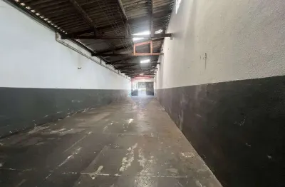 Galpão pra locação de 200mts no matadouro em bragança paulista sp