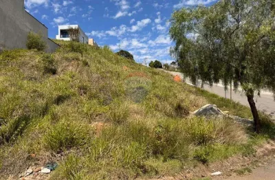 Terreno de esquina à venda no 'residencial villa verde'  rua tucunaré