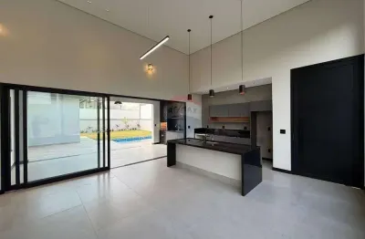 Linda casa térrea à venda em condomínio em bragança paulista, são paulo!