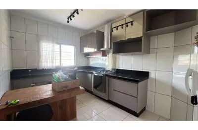 Sobrado para locação na vila aparecida com três suítes e excelente estrutura