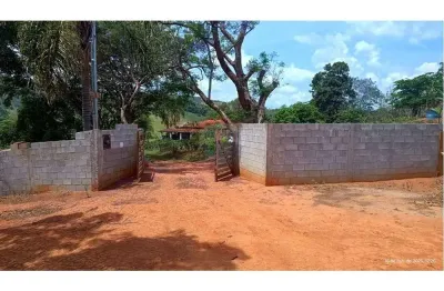 Terreno à venda na Heloi De Camargo Bueno, 423, Centro, Tuiuti