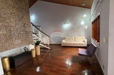 Casa com 4 quartos à venda no Residencial das Ilhas, Bragança Paulista 