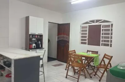 Conforto e Praticidade a 200m da USF – Apartamento com 2 Suítes