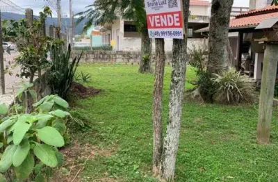 Casa para venda em garopaba, centro, 3 dormitórios, 2 suítes, 3 banheiros, 1 vaga