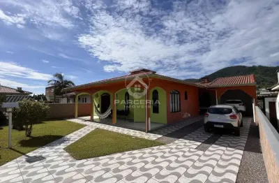 Casa para venda em garopaba, gamboa, 2 dormitórios, 1 suíte, 3 banheiros, 2 vagas