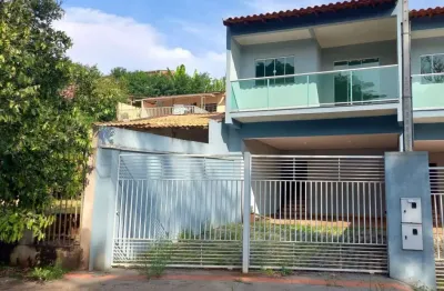 Casa com 3 quartos à venda na rua amália tonon minatti, cafezal, londrina por r$ 420.000