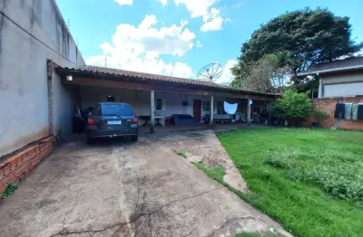 Casa com 2 quartos à venda na Rua José Lázaro de Gouvea, Califórnia, Londrina