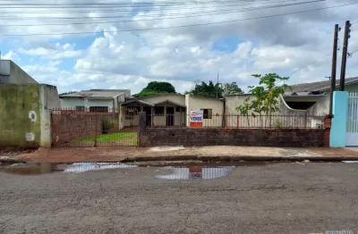 Casa à venda na Rua Nápoles, Parque Residencial Joaquim Toledo Piza, Londrina