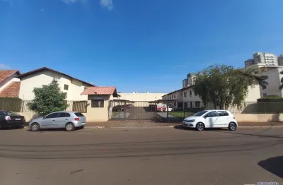 Apartamento com 2 quartos para alugar na Rua Frederico Balan, São Vicente, Londrina