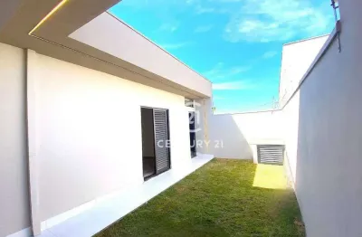 Casa com 3 quartos à venda na Rua Ana de Oliveira Camargo, 437, Residencial Ouro Verde, Botucatu