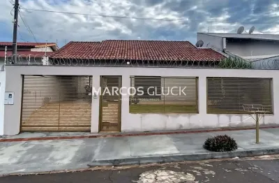 Casa com 4 quartos à venda no santa mônica, londrina , 177 m2 por r$ 570.000