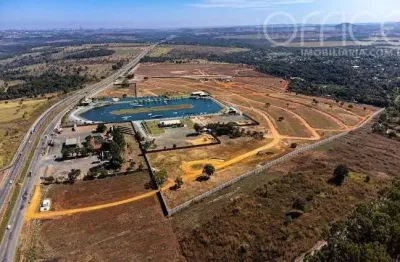 Terreno à venda na Avenida Dom Emanuel, Setor Central, Senador Canedo
