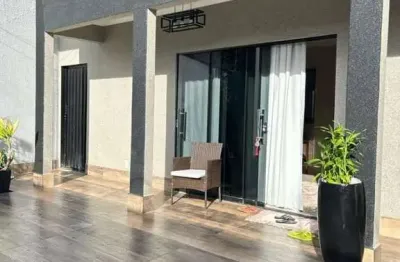 Casa com 3 quartos à venda na Rua VV 2, Village Veneza, Goiânia
