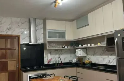 Casa com 3 quartos à venda na Rua VV 2, Village Veneza, Goiânia