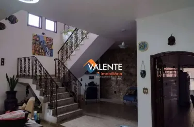 Casa com 4 dormitórios à venda, 358 m² por r$ 1.850.000,00 - canto do forte - praia grande/sp