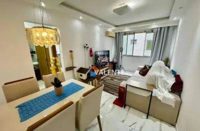 Apartamento totalmente reformado, com porcelanato, iluminação moderna e vendido porteira fechada!