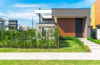 Casa em condomínio fechado com 3 quartos à venda no Santa Regina, Camboriú 