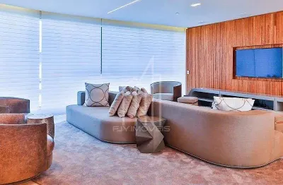 Apartamento decorado  no edifício yachthouse em balneário camboriú