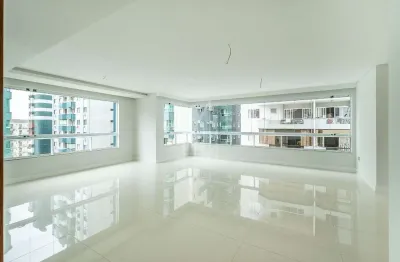 Apartamento com 3 quartos à venda na Rua 3200, Centro, Balneário Camboriú