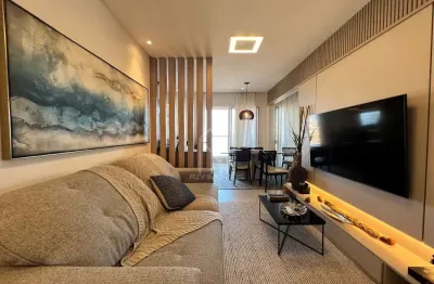 Apartamento decorado no edifício brava arts by romero britto