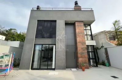 Casa - pronto para morar - praia do estaleiro balneário camboriú