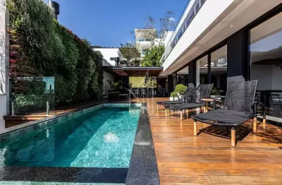 Casa em condomínio fechado com 4 quartos à venda na Avenida Hermógenes de Assis Feijó, Barra, Balneário Camboriú