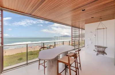 Apartamento decorado frente mar no tirreno residenziale praia brava