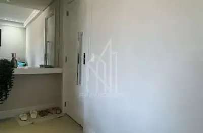 Apartamento no edifício leonardo da vinci na praia brava - itajaí/sc