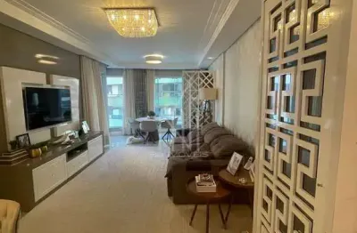 Apartamento à venda no edifício vale dos reis na quadra do mar em  balneário camboriú