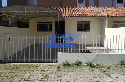 Casa em condomínio fechado com 2 quartos para alugar na Rua Clevelândia, 100, Silveira da Motta, São José dos Pinhais