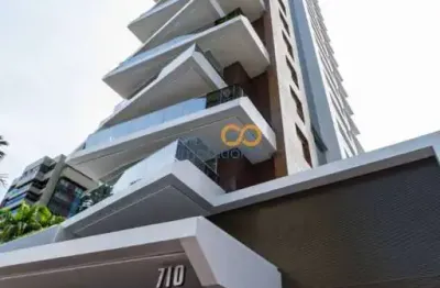 Alto padrão no coração do meireles- 209m2 - 3 qts, 4 suítes, andar alto !