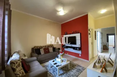 Casa com 3 quartos à venda na Rua Hilda Selles de Araújo, Residencial Jardim Imperial, Mirassol