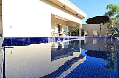 Casa em condomínio fechado com 3 quartos à venda na Avenida Hermelindo Graciani, Parque Residencial Buona Vita, São José do Rio Preto