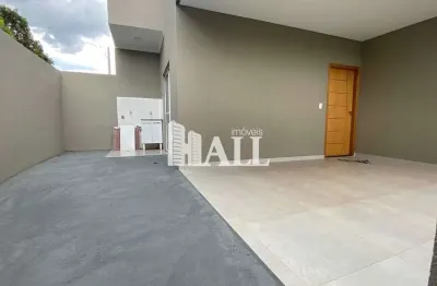 Casa com 2 quartos à venda na Rua Carona Cavalin Lourençato, Jardim Menezes, Bady Bassitt