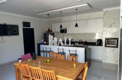Casa com 2 quartos à venda na Rua Manoel Pio de Lima, Conjunto Habitacional São José do Rio Preto, São José do Rio Preto