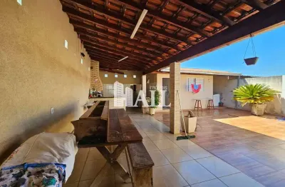 Casa com 3 quartos à venda na Rua Matias de Albuquerque, Jardim Maria Lúcia, São José do Rio Preto