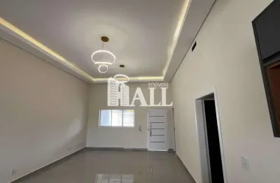 Casa com 3 quartos à venda na Rua Valdir Fernando De Marchi, Parque Residencial J. Macedo, São José do Rio Preto
