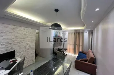Apartamento à venda analisa permuta por imóvel de menor valor.