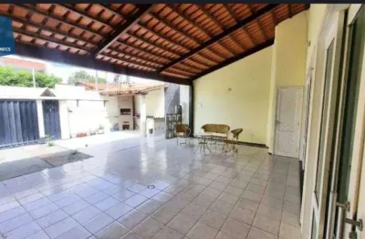 Casa com 4 dormitórios à venda, 184 m² por r$ 700.000,00 - lago jacarey - fortaleza/ce