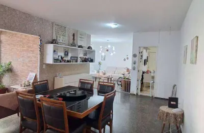 Amplo apartamento a 300 metros da beira mar – 165m² de conforto e versatilidade