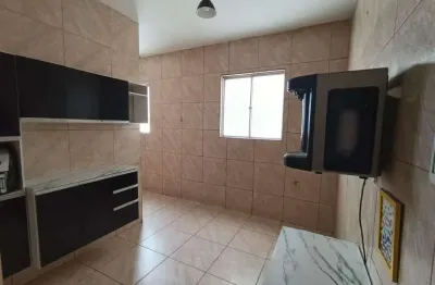 Apartamento com 2 quartos para alugar no Montese, Fortaleza 