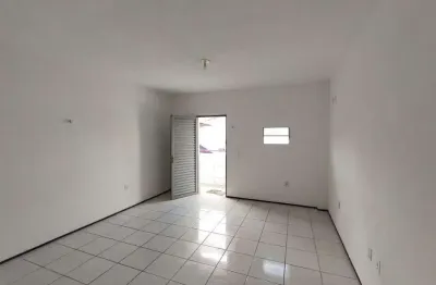 Sala para alugar, 27 m² por R$ 981,17/mês - Messejana - Fortaleza/CE