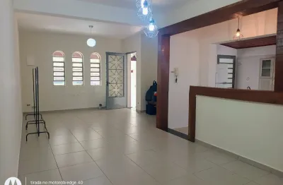 Casa térrea de 3 dormitórios no Mogi Moderno apenas R$ 490 mil