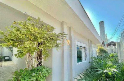 Casa com 4 dormitórios à venda, 128 m² por R$ 2.690.000 - Centro - Balneário Camboriú/SC