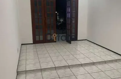 Apartamento com 3 quartos à venda na Avenida Treze de Maio, 150, Fátima, Fortaleza por R$ 299.000