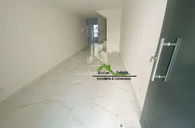 Casa à venda 2 quartos, 1 suite, 2 vagas, 360m², parque xangri-la, contagem -